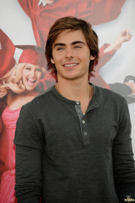 Zac Efron pic #882122